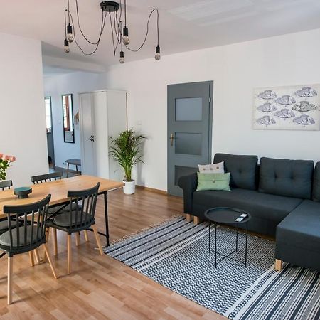 Apartamenty Centrum Biskupiec Biskupiec  Buitenkant foto
