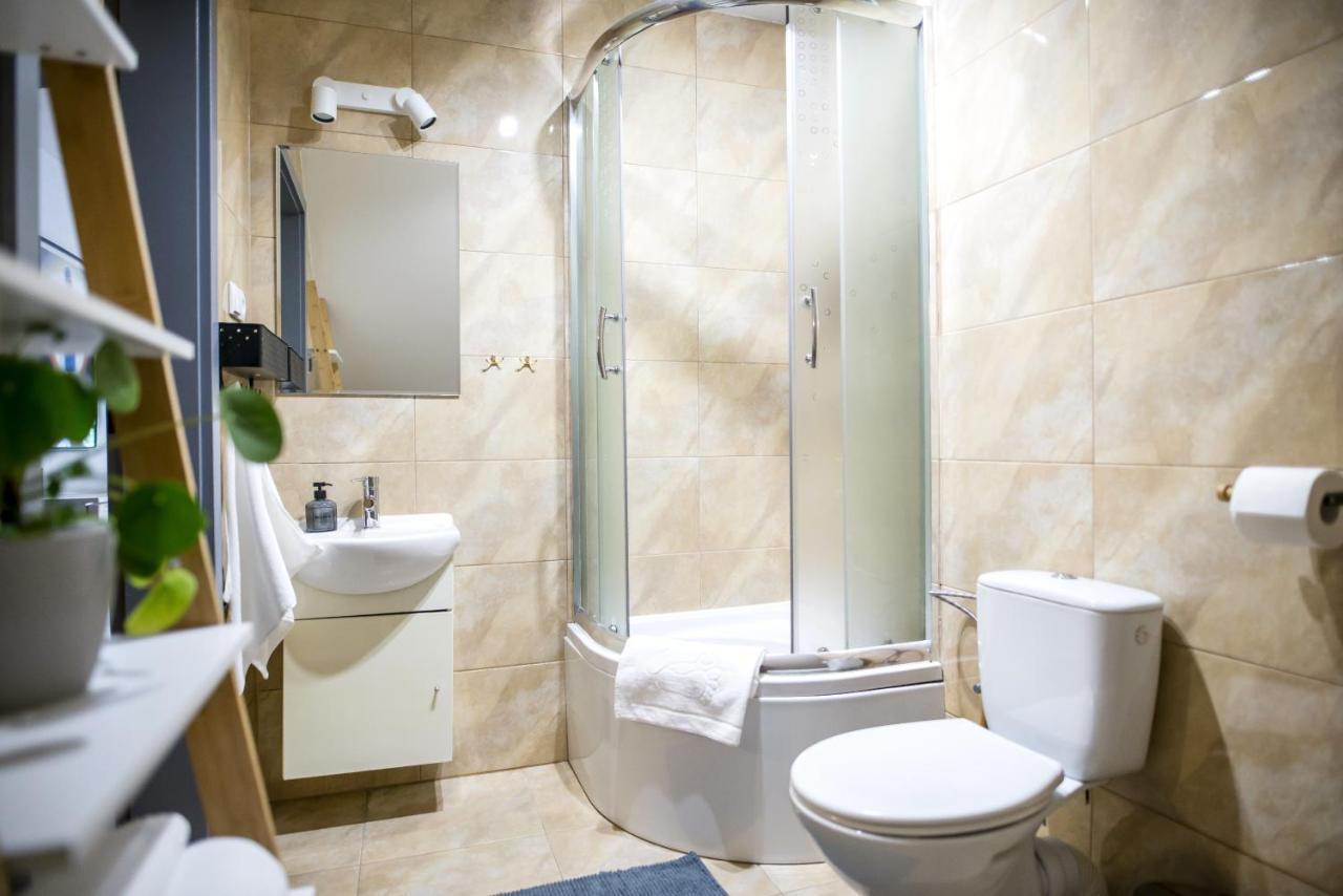 Apartamenty Centrum Biskupiec Biskupiec  Buitenkant foto